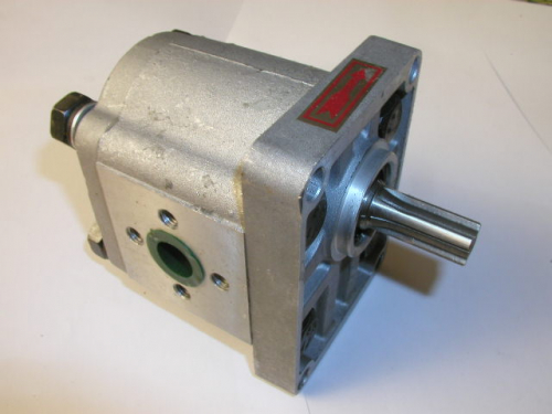 4-03 - hydraulic pump